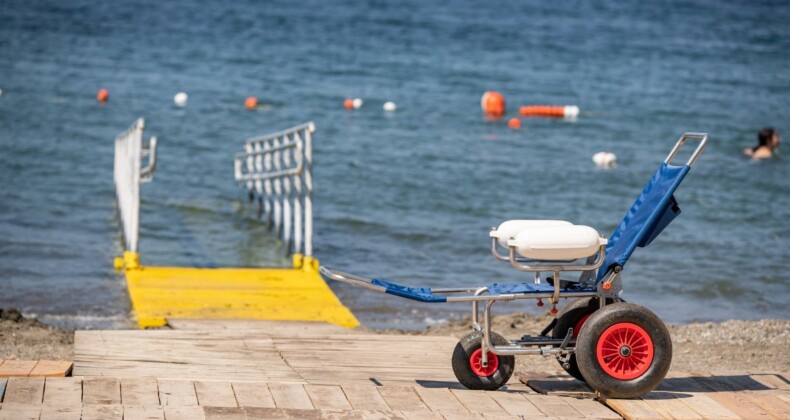 İzmir’in engelli dostu plajları