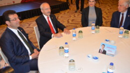 Kılıçdaroğlu ve Keskin “Kültür ve Sanatta Yeni Bir Başlangıç” Toplantısına Katıldı