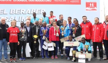 14. İstanbul Yarı Maratonu Tamamlandı