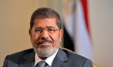 Muhammed Mursi Mahkemede Hayatını Kaybetti