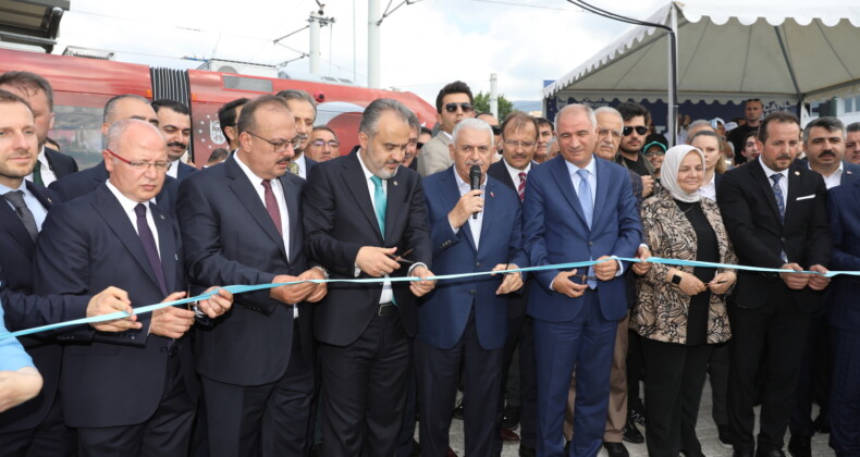 Bursa’da yeni tramvay hattı törenle hizmete açıldı