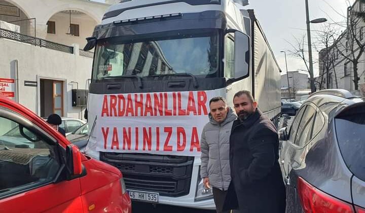 Ardahan Derneklerinden Depremzedelere Yardım Eli