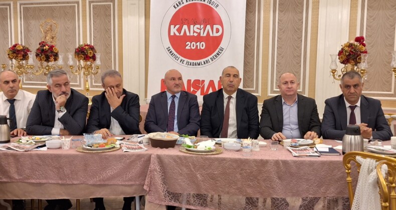 KAISİAD, Esenyurt’a Kanaat Önderleri Toplantısı Yaptı