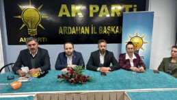 AK Parti Ardahan Teşkilatı İstişare Toplantısı Yaptı