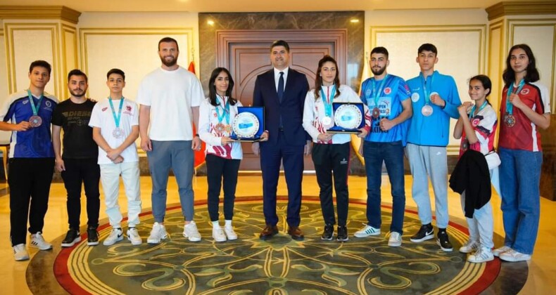 Başkan Adıgüzel’in Önemli Ziyaretçileri Vardı