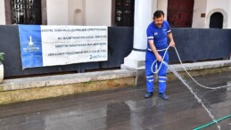 İzmir’in ibadethanelerinde bayram temizliği