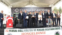 Gölelilerden Başkan Özer’e ‘Fahri Hemşehrilik Beratı’