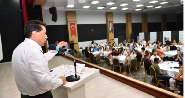 Esenyurt’ta Yerel Sosyal Politikalar Çalıştayı Düzenlendi