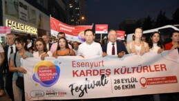 Esenyurt Kardeş Kültürler Festivali Coşkulu Başladı