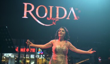 Esenyurt Kardeş Kültürler Festivali’nde Rojda Rüzgarı