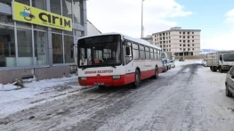 Ardahan Belediyesi’nden Ücretsiz Halk Otobüsü Hizmeti